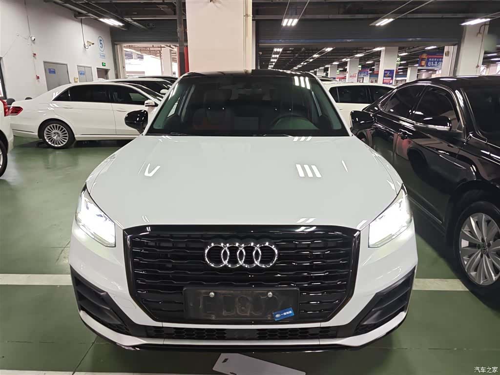 Audi Q2L, 2020 3