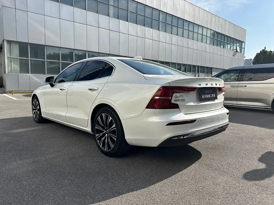 Volvo S60