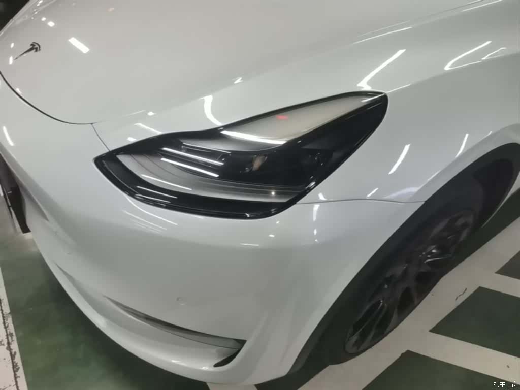 Tesla Model Y, 2021 24