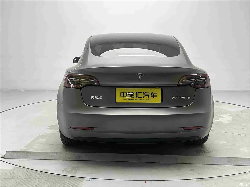 Tesla Model 3, 2021 12