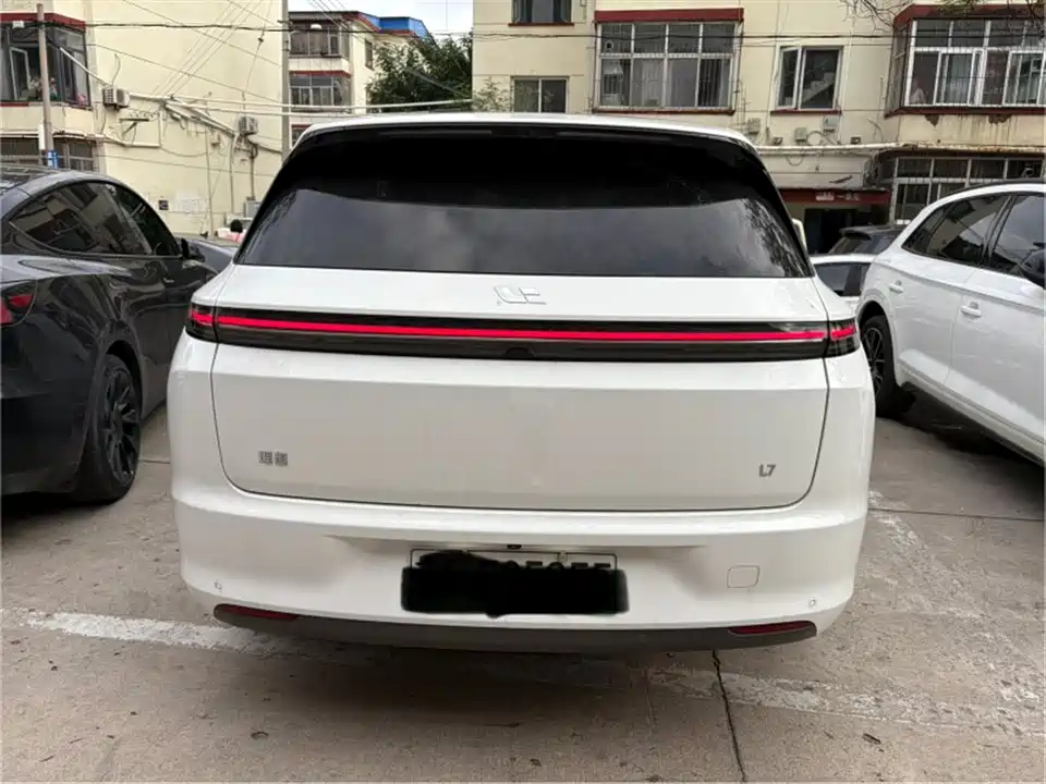 Li Auto Ideal L7