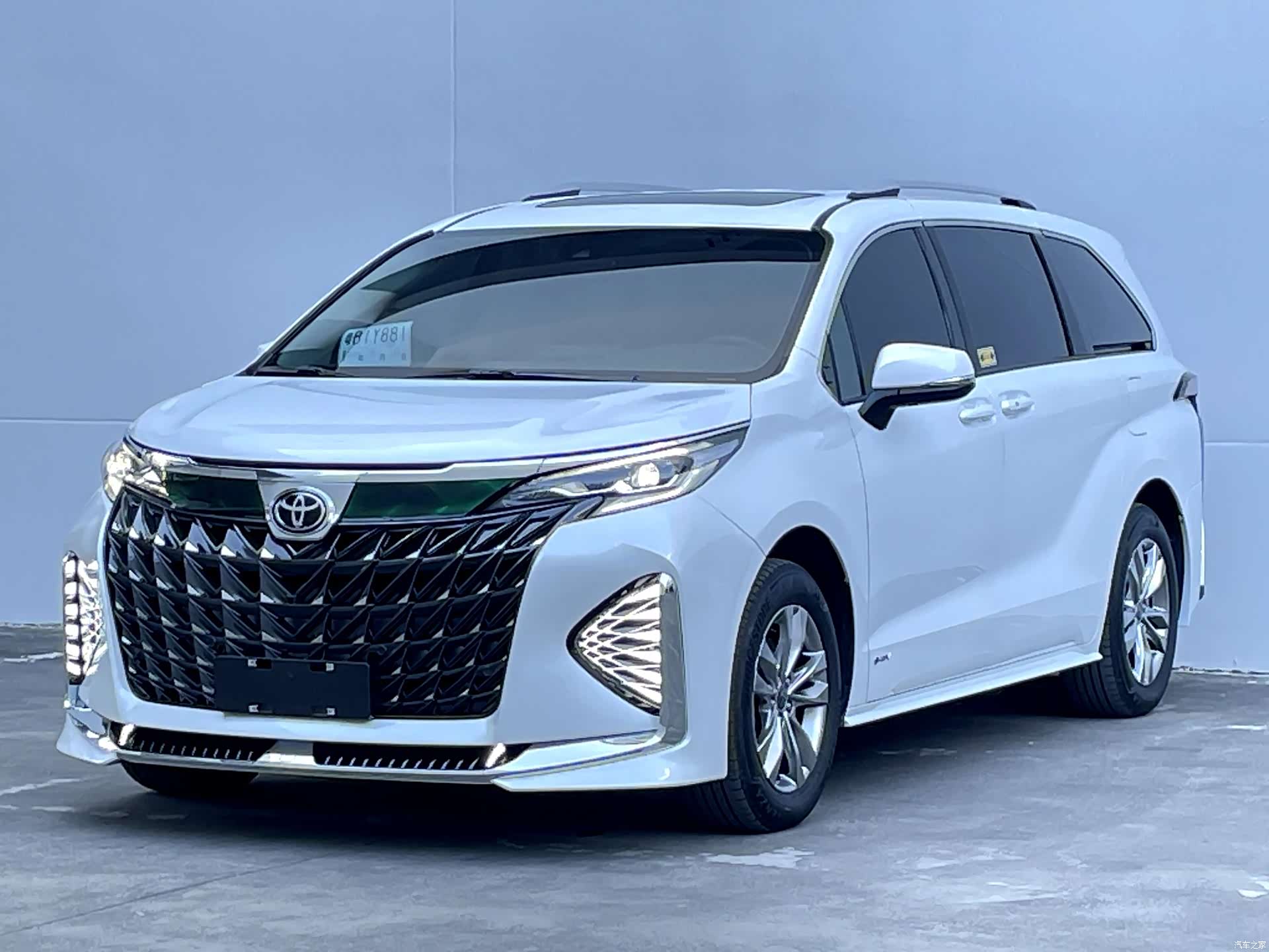 Toyota Sienna, 2024 2