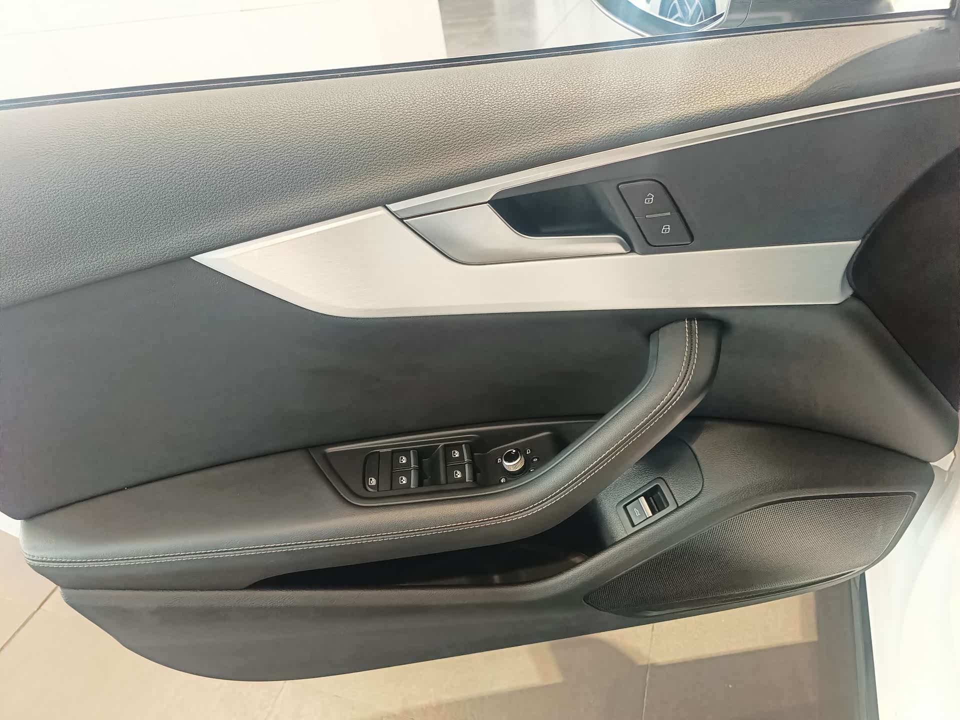 Audi A4L, 2023 16