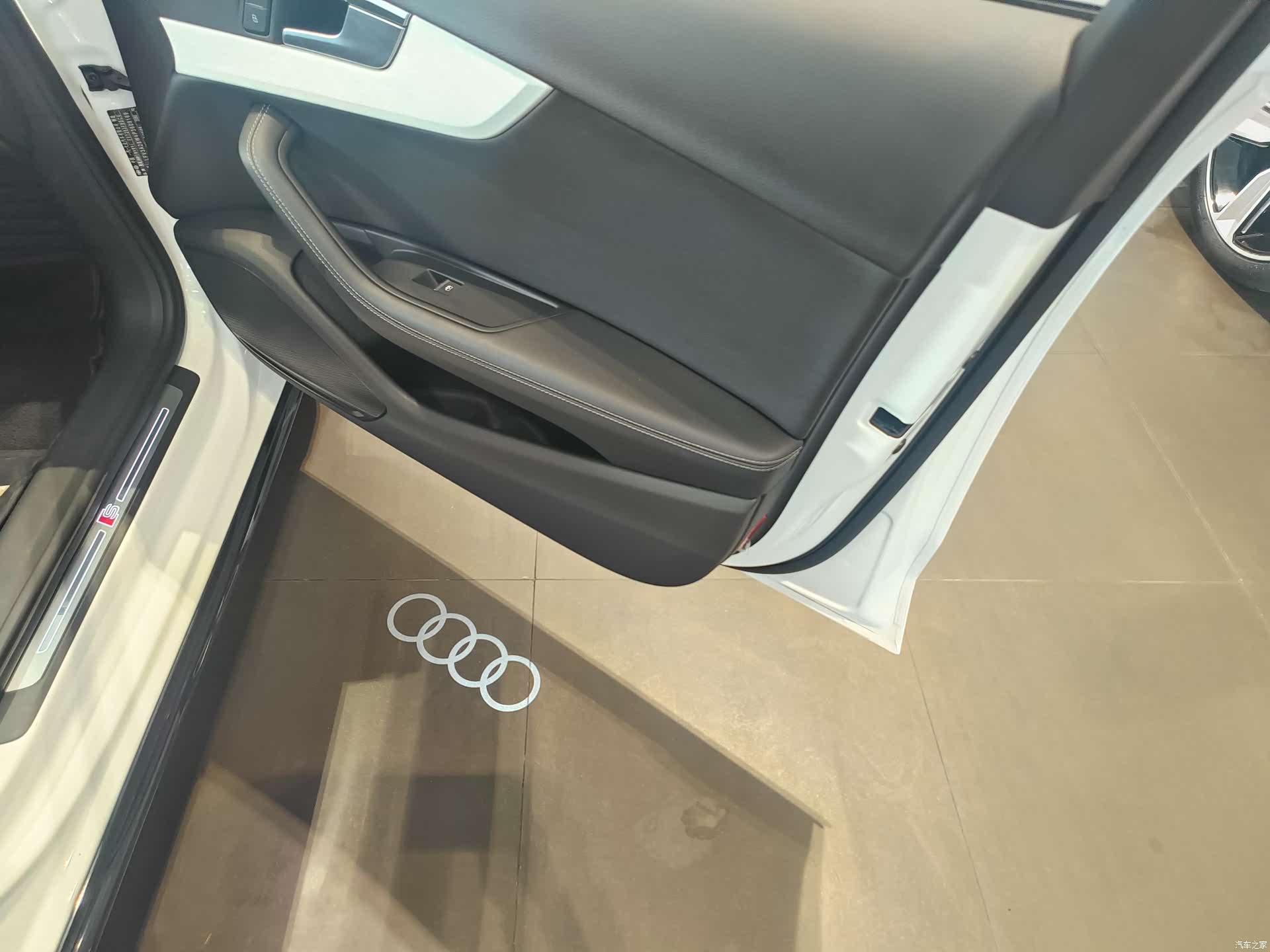 Audi A4L, 2023 12