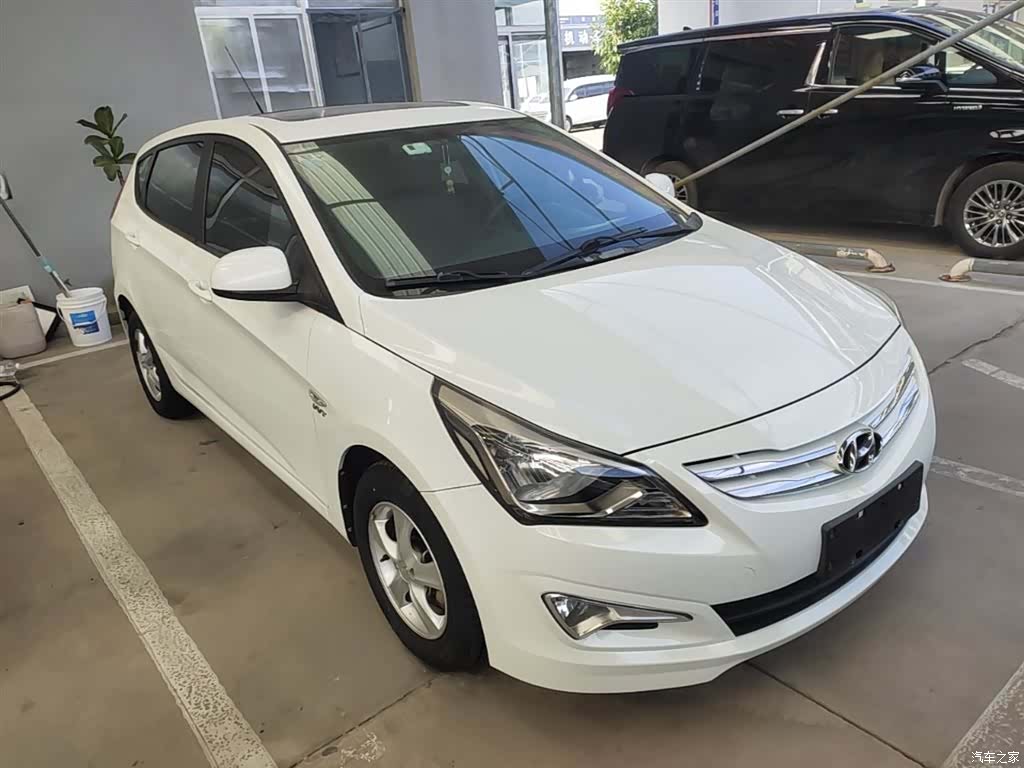 Hyundai GLX, 2016 4