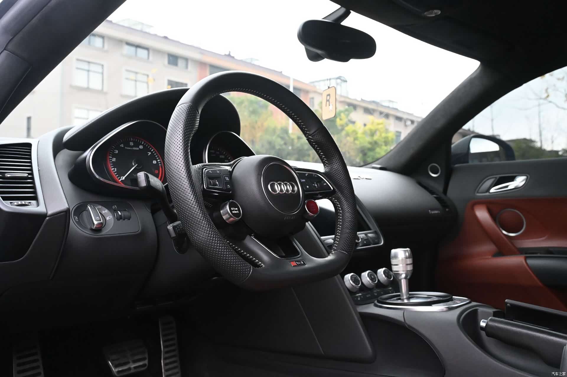 Audi TT, 2013 6