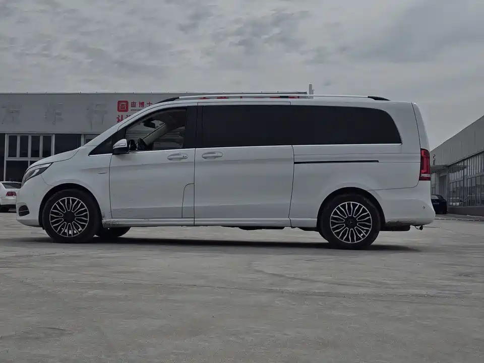 Mercedes-Benz V-class Mercedes-Benz V-class
