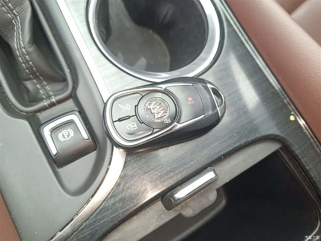 Buick Envision Plus, 2019 16