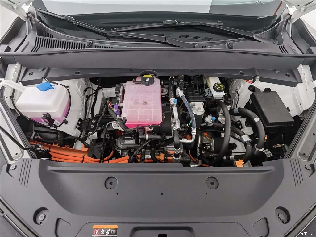 Geely Galaxy E5, 2025 6