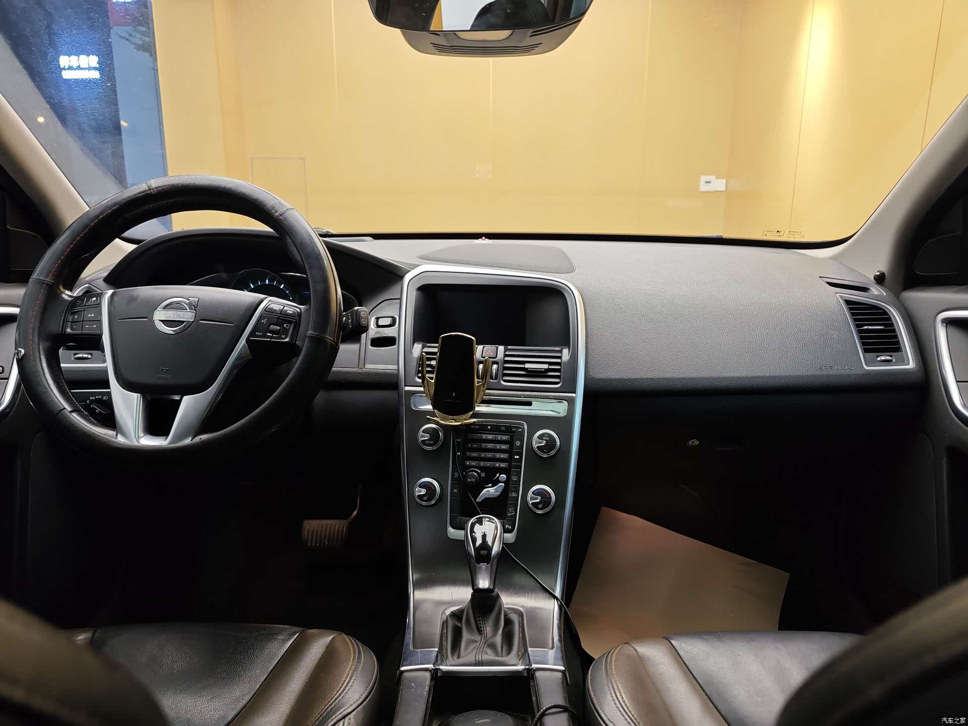 Volvo XC60, 2014 19