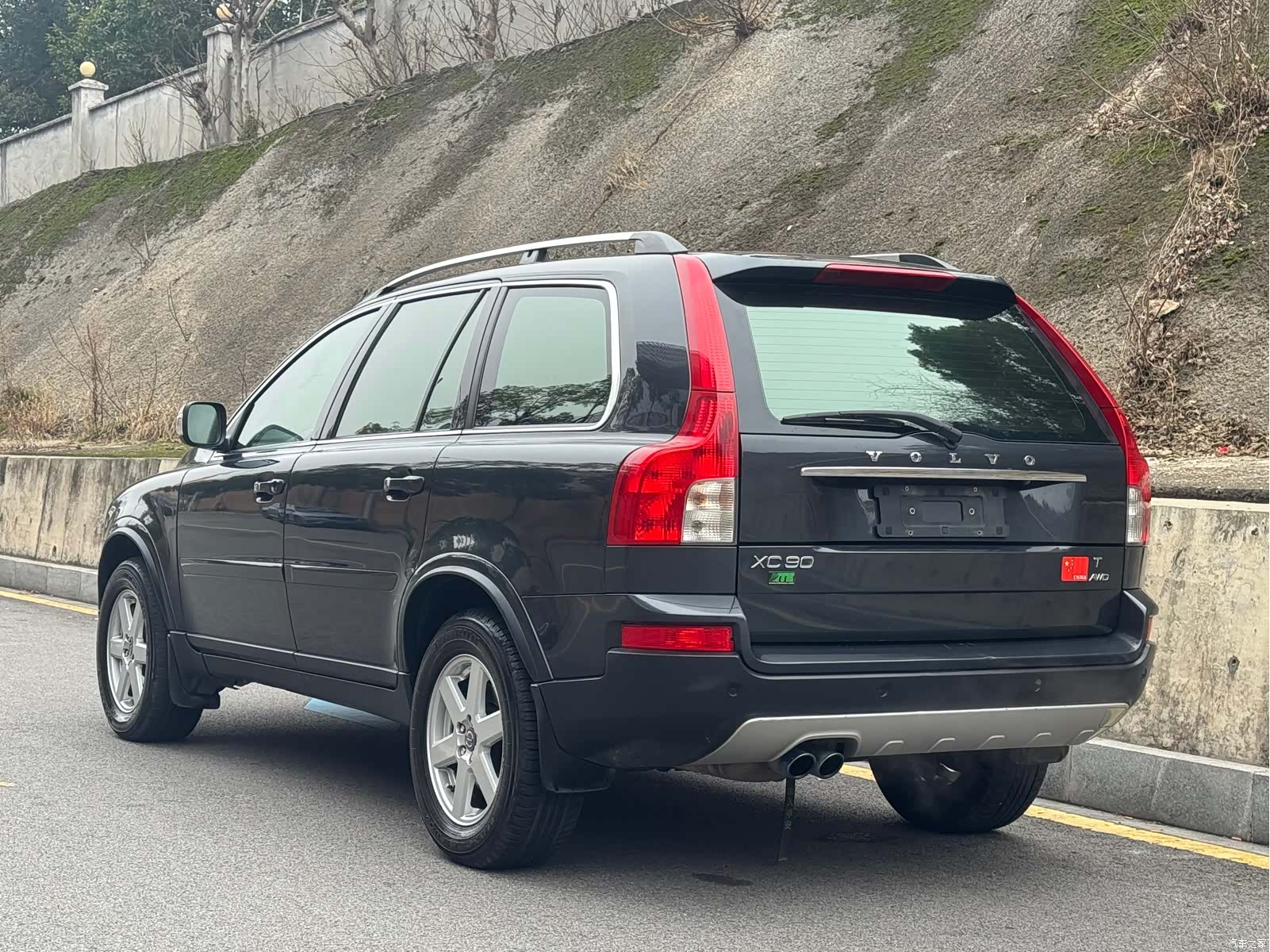Volvo XC90, 2011 4