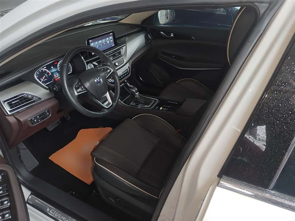 Changan CC, 2018 15