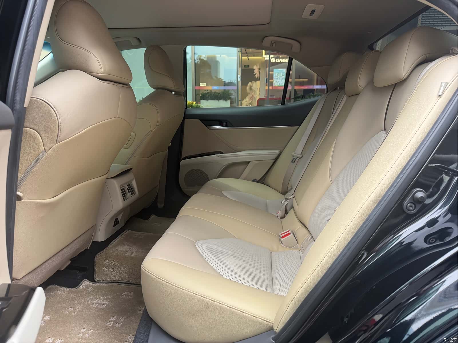 Toyota Camry, 2019 9