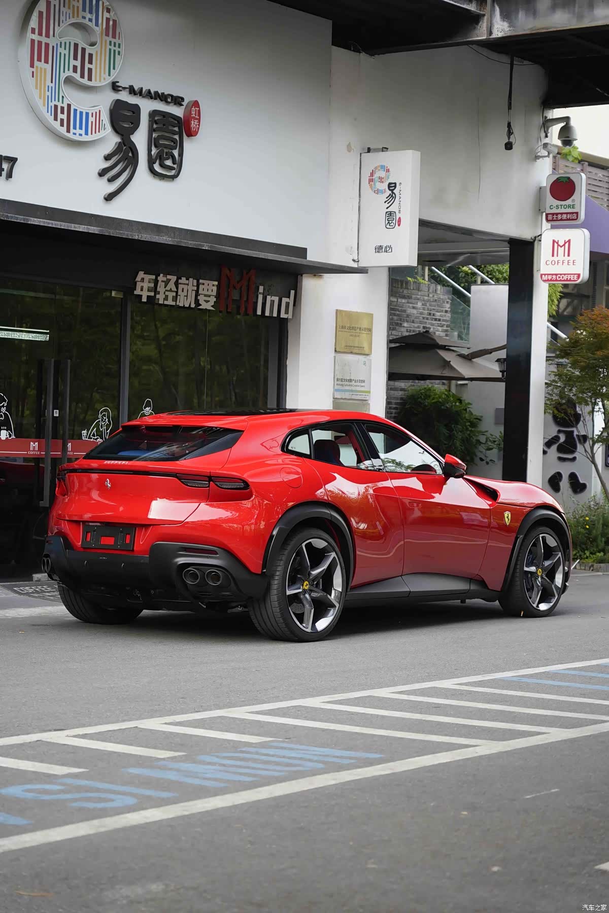 Ferrari Purosangue, 2025 6