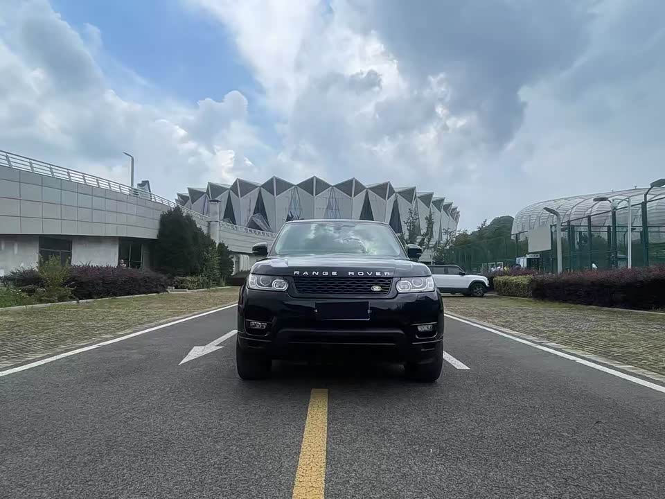 Land Rover Range Rover Sport Land Rover Range Rover Sport