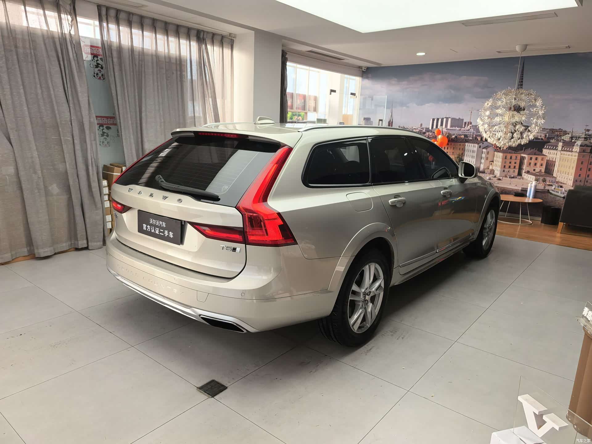Volvo V90, 2019 19