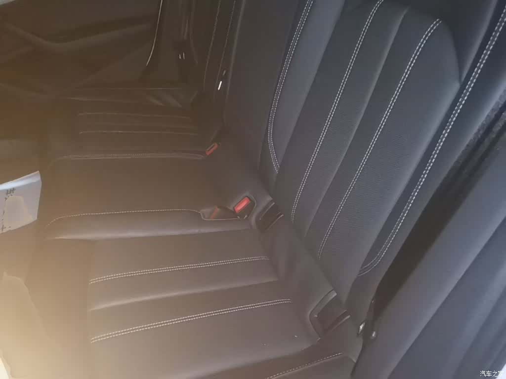 Audi A4L, 2024 17