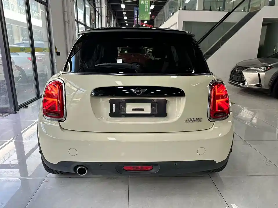 MINI MINI