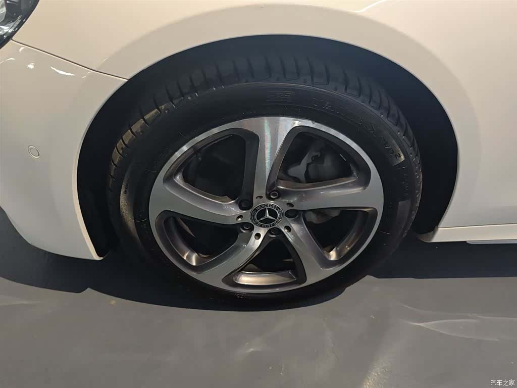Mercedes-Benz E-Class, 2018 25