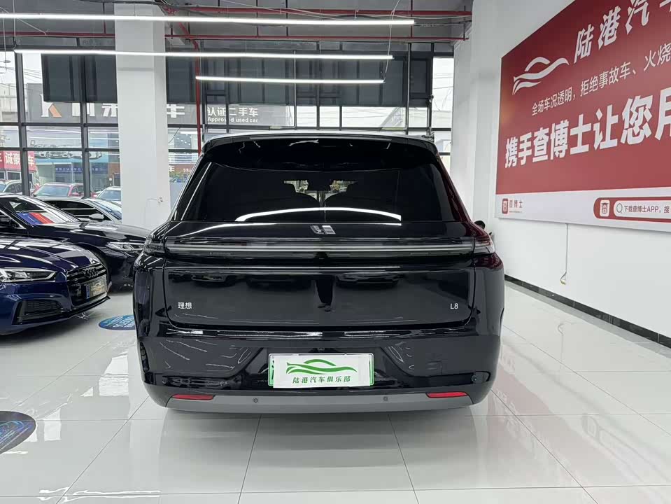 Li Auto Ideal L8