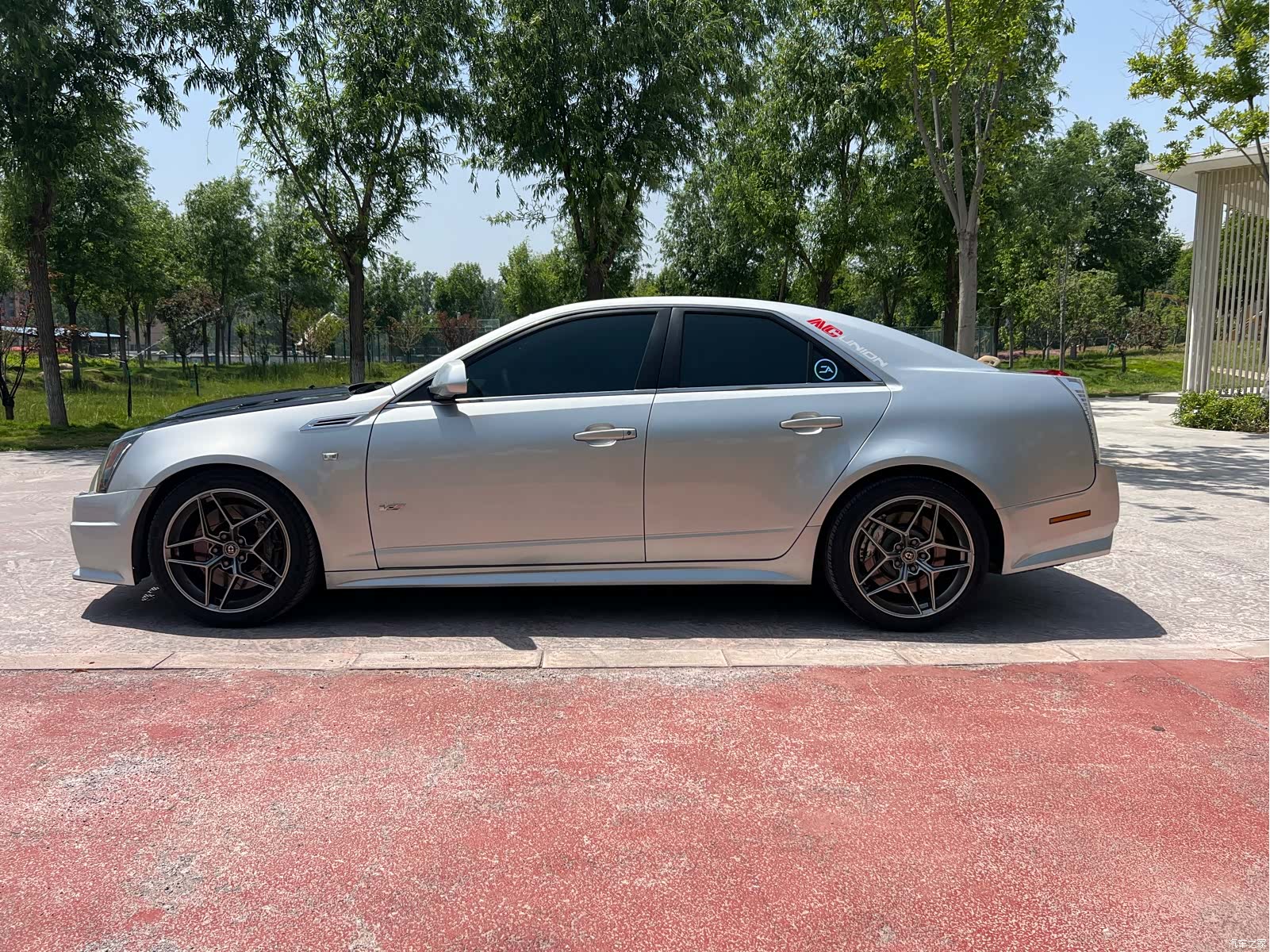 Cadillac CTS, 2011 8