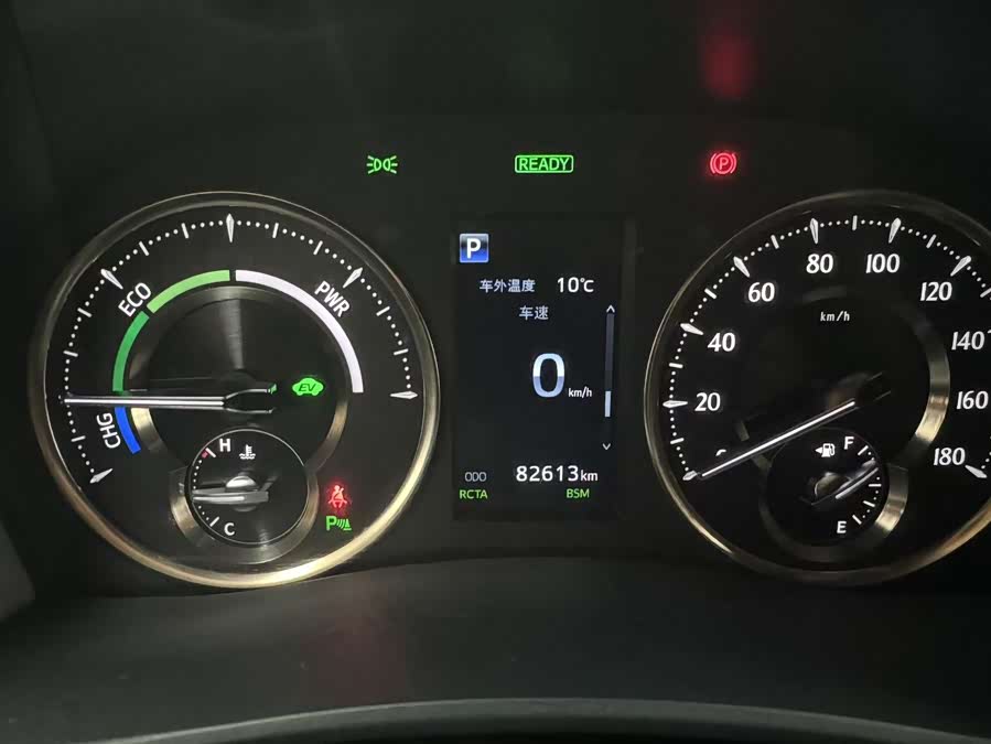Toyota Alphard 2019, фото 19