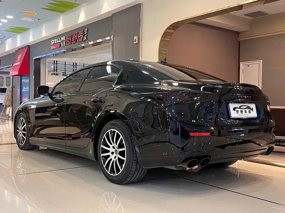 Maserati Ghibli