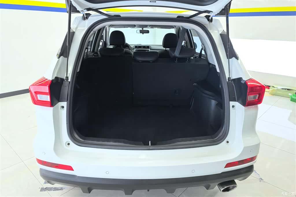 Haval M6, 2020 4