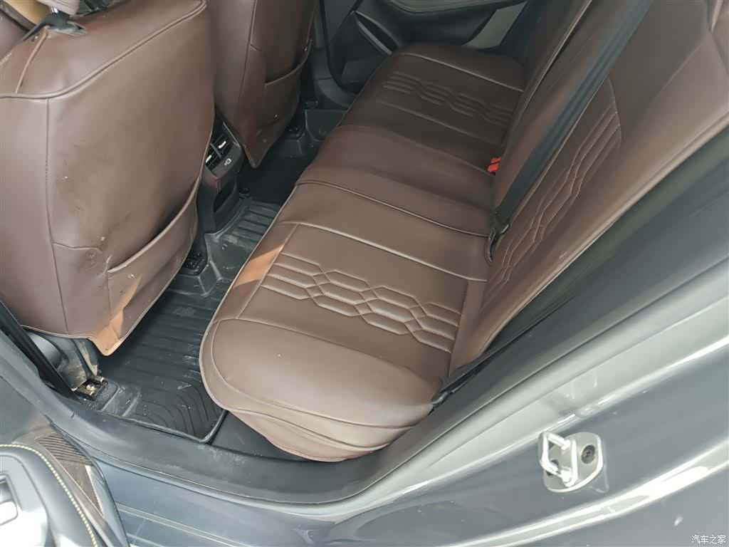 Roewe i5, 2022 17