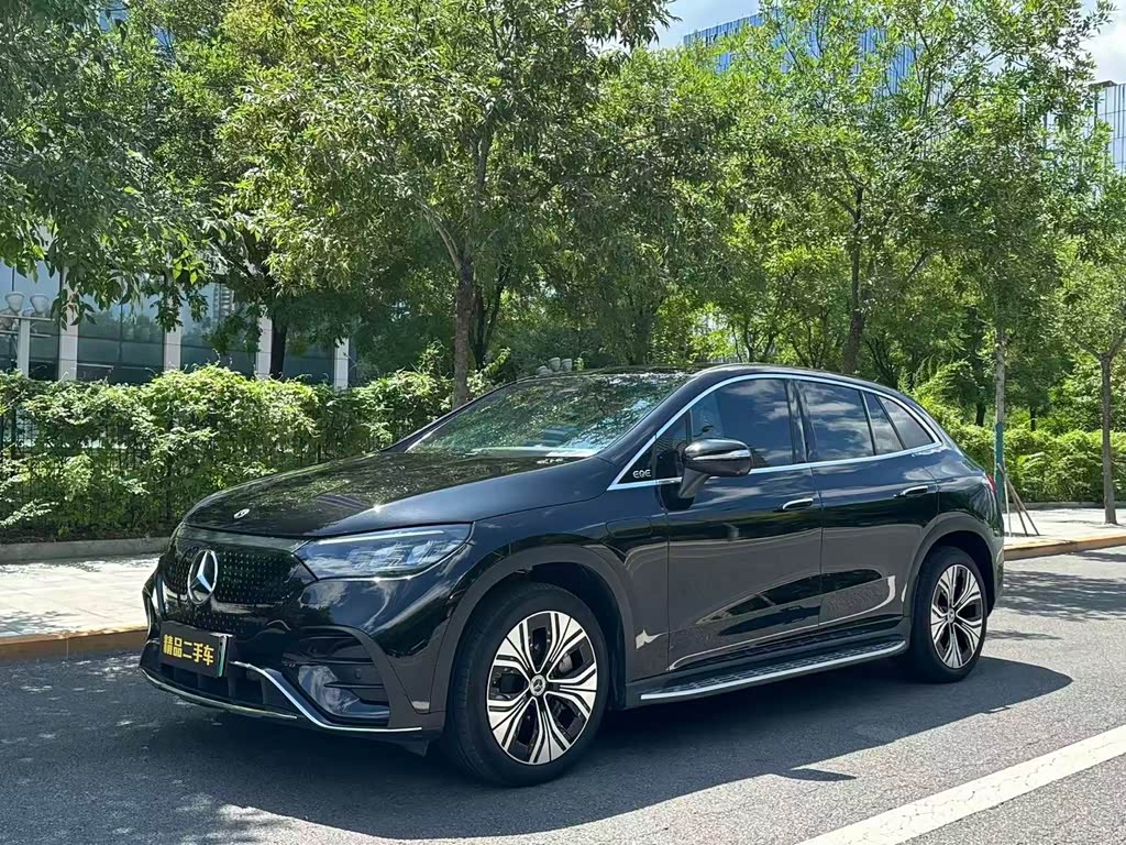 Mercedes-Benz EQE SUV
