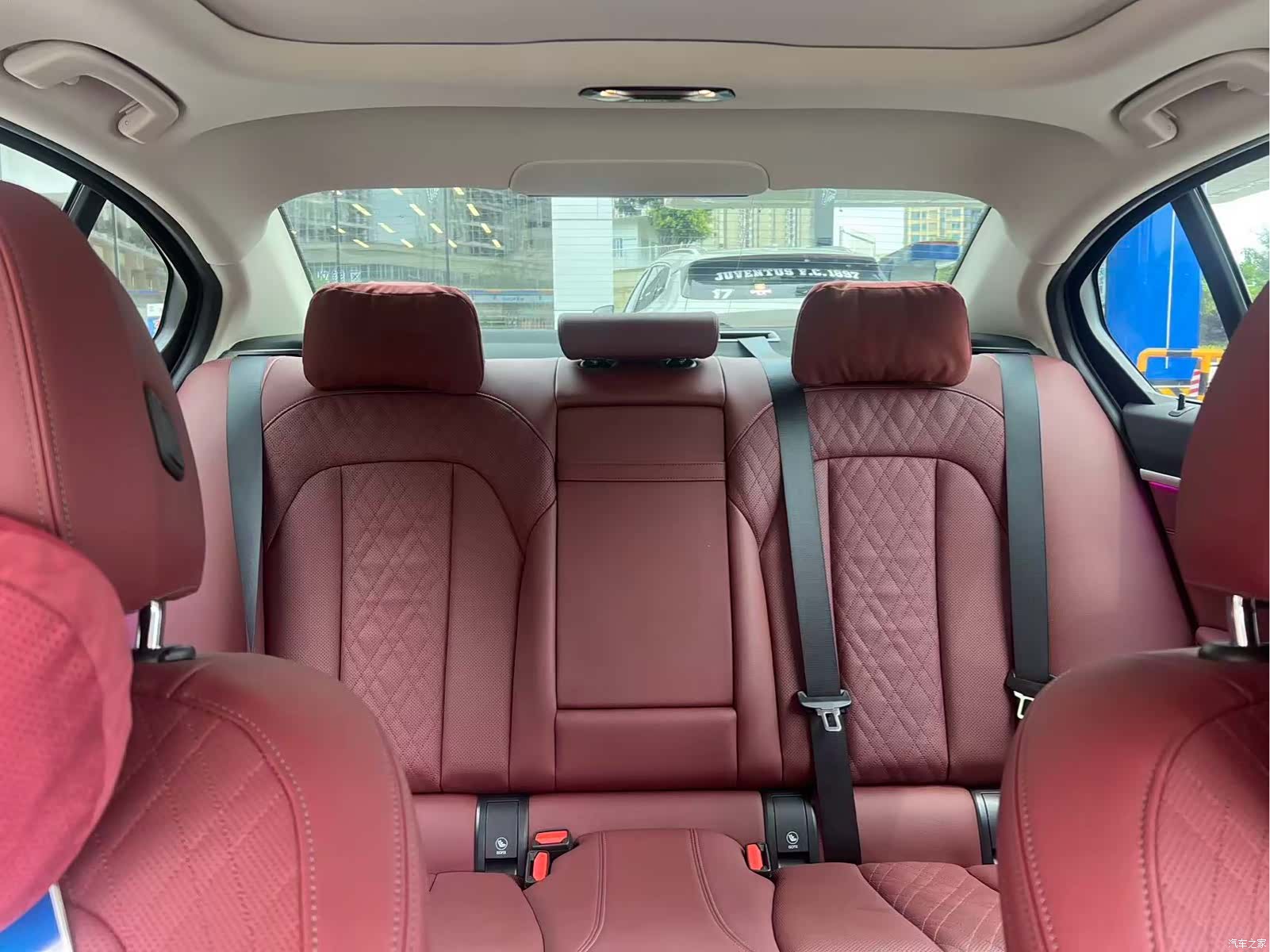 BMW i3, 2023 14