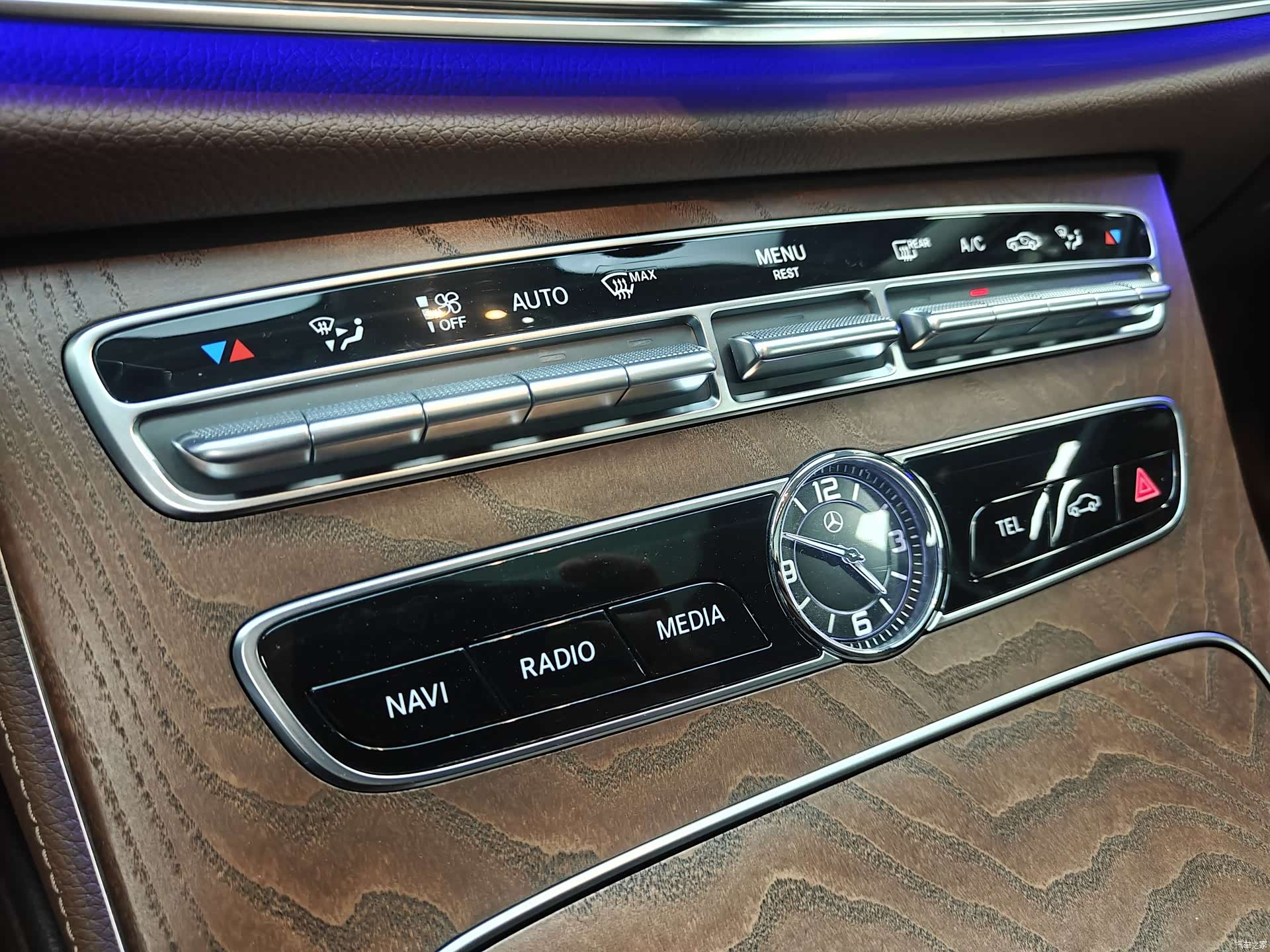 Mercedes-Benz E-Class, 2017 15