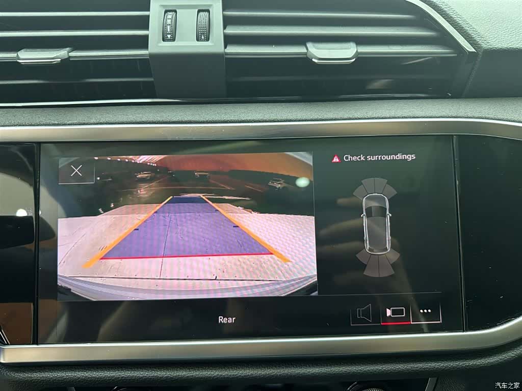 Audi Q3, 2022 24