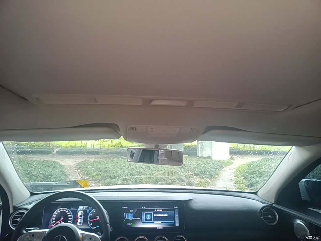 Mercedes-Benz E-Class, 2019 14