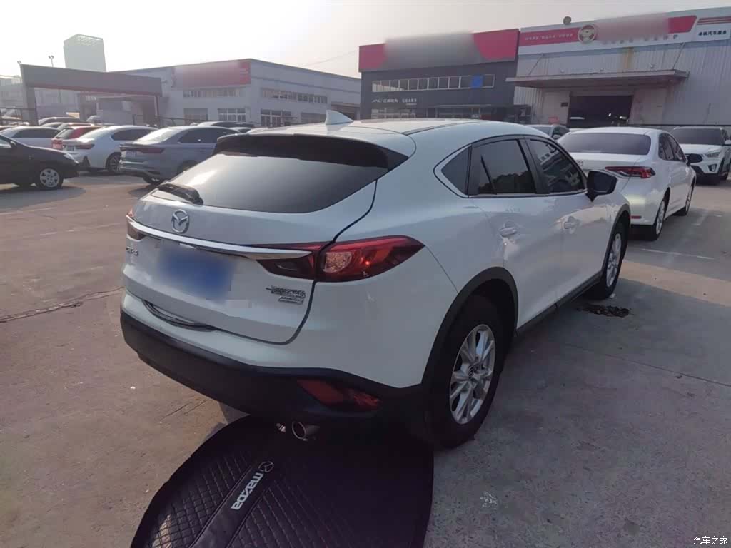 Mazda CX-4, 2017 7