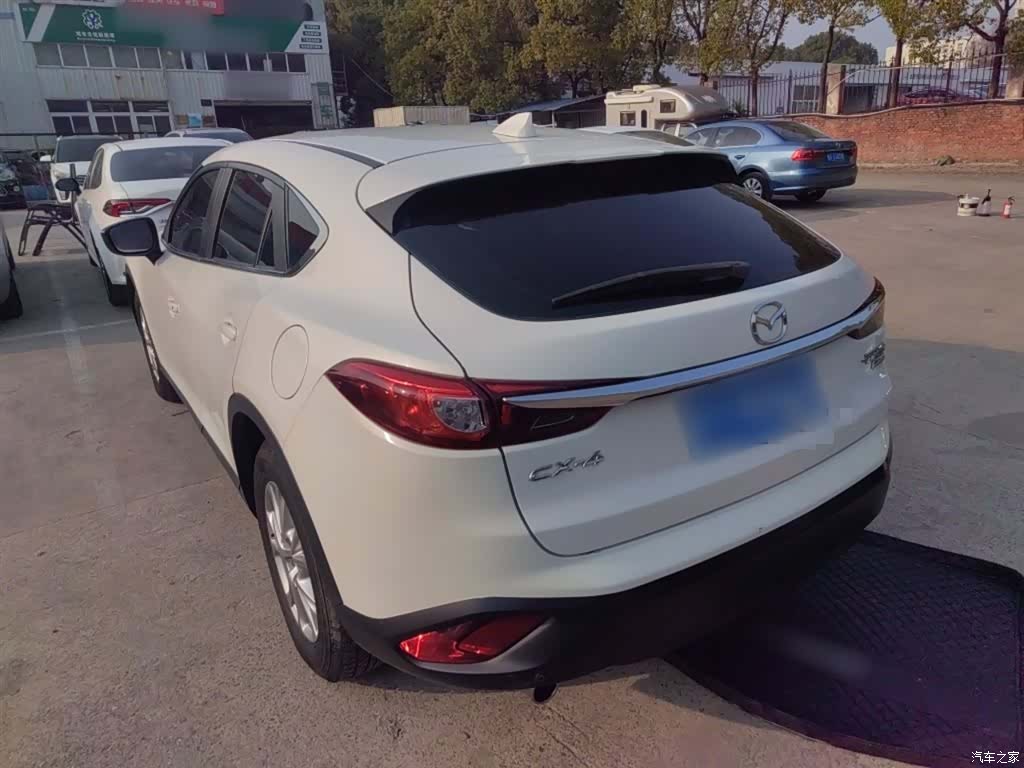 Mazda CX-4, 2017 все фото