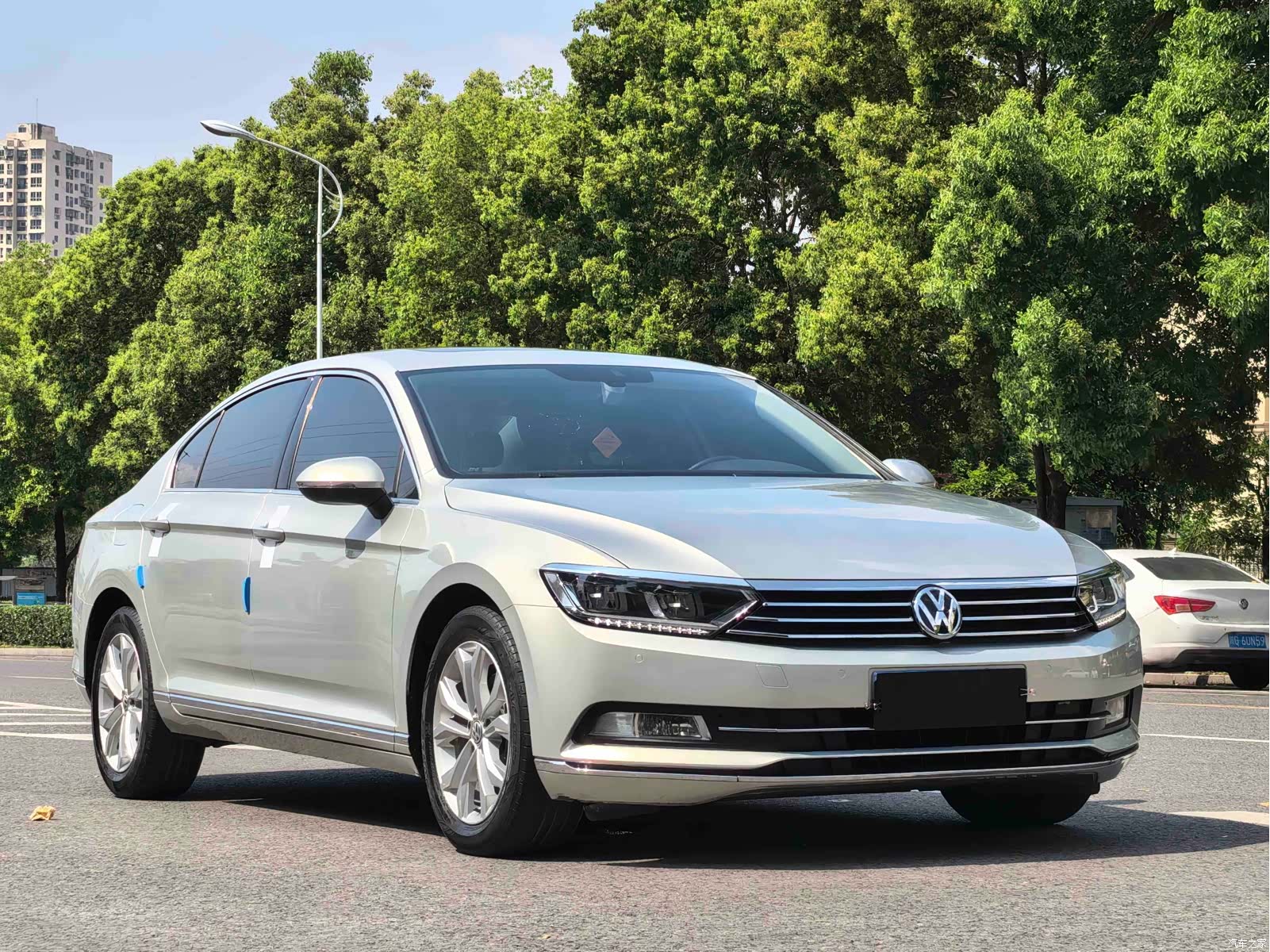 Volkswagen Magotan, 2019 3