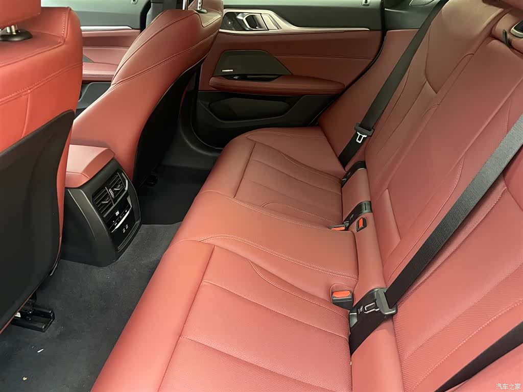 BMW 4 Series, 2024 9