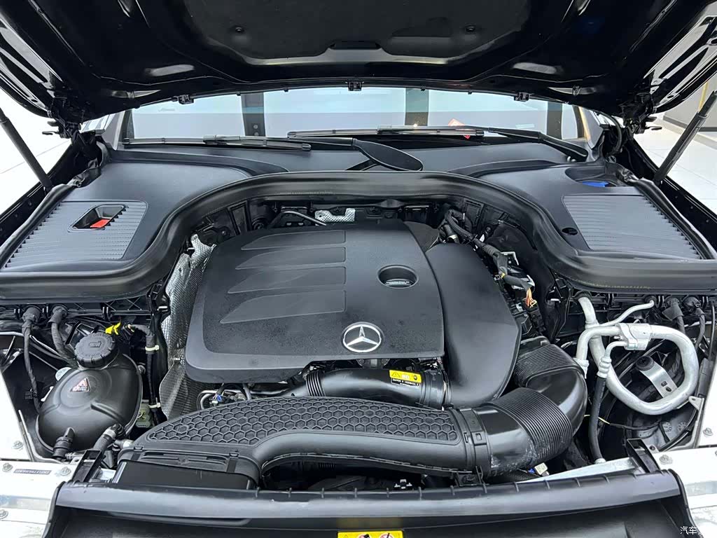 Mercedes-Benz GLC, 2020 все фото
