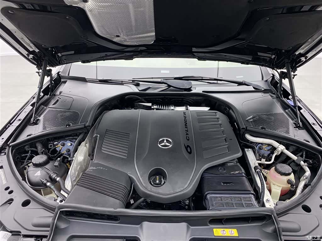 Mercedes-Benz S-Class, 2022 28