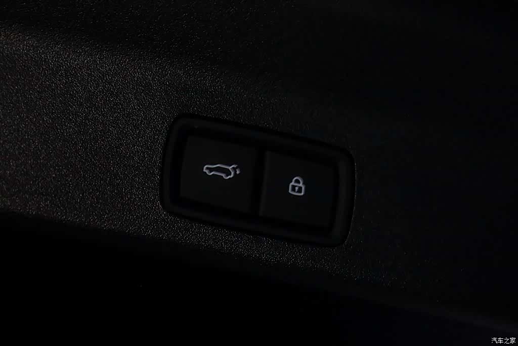 Li Auto L9, 2025 7