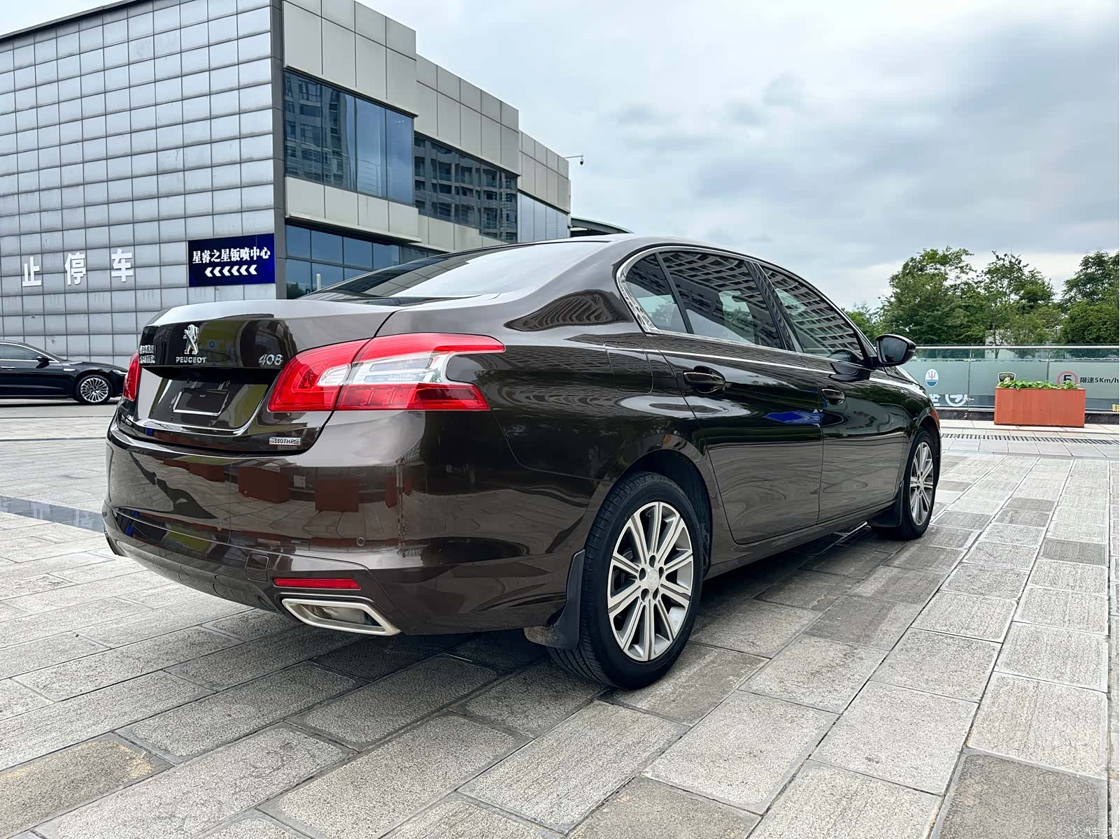 Peugeot 408, 2018 7