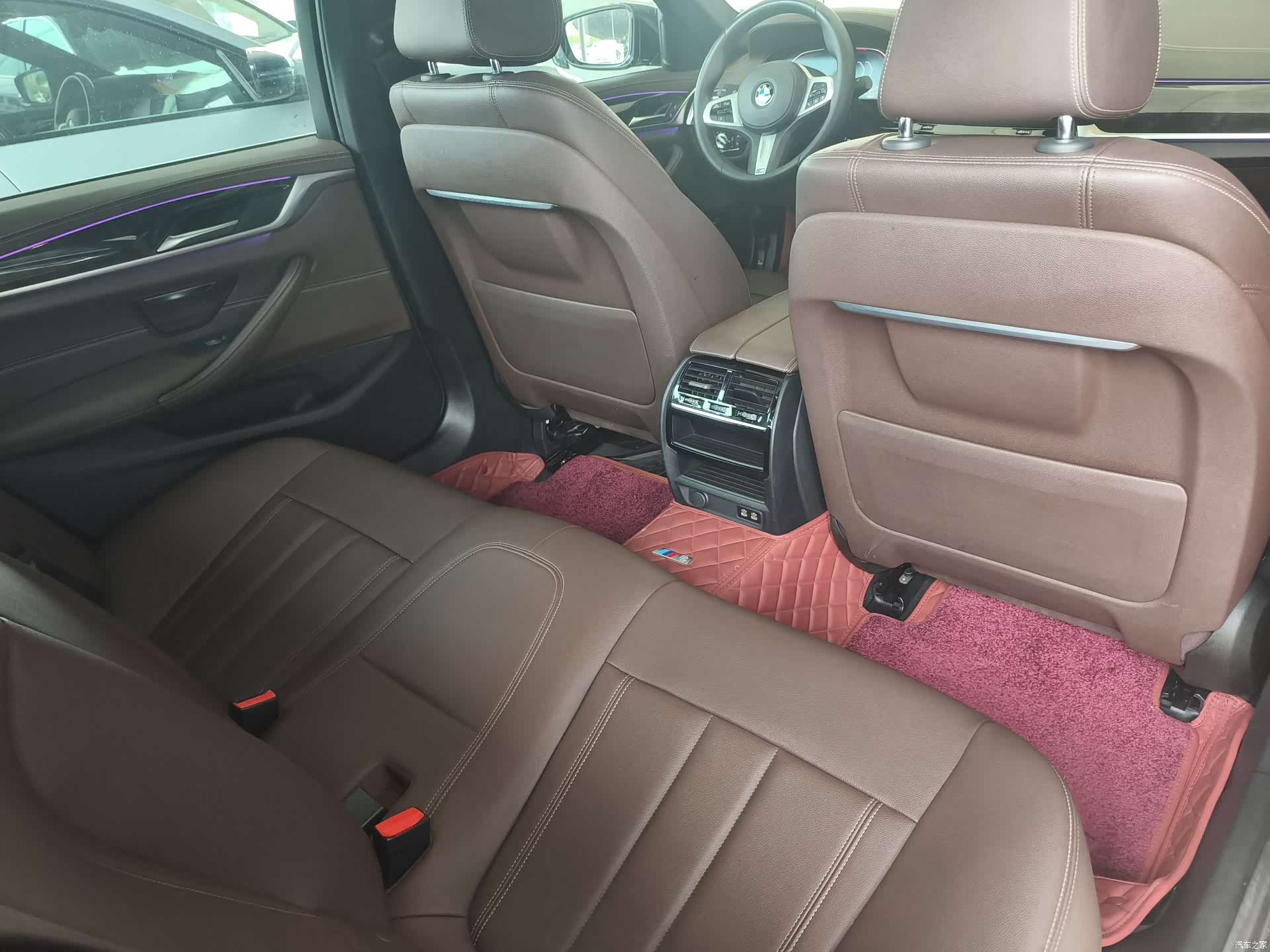 BMW 5 Series, 2020 13
