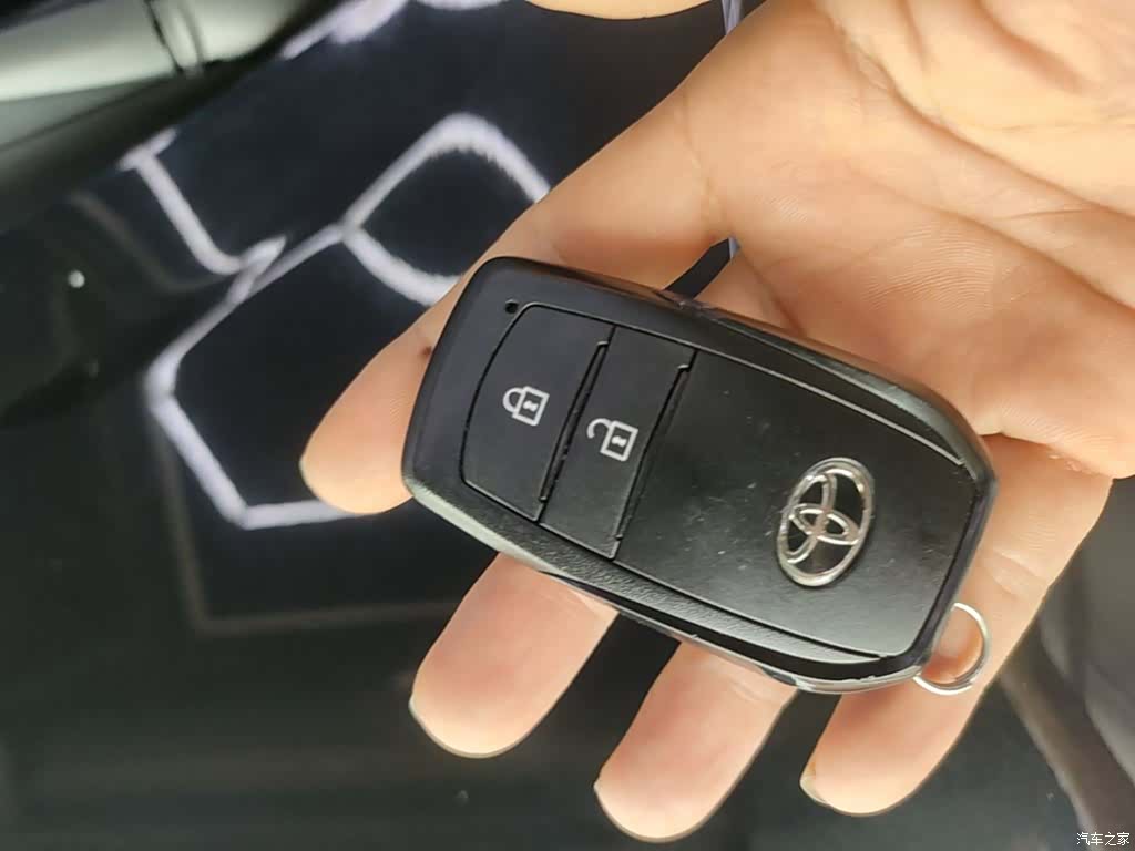Toyota Frontlander, 2024 9