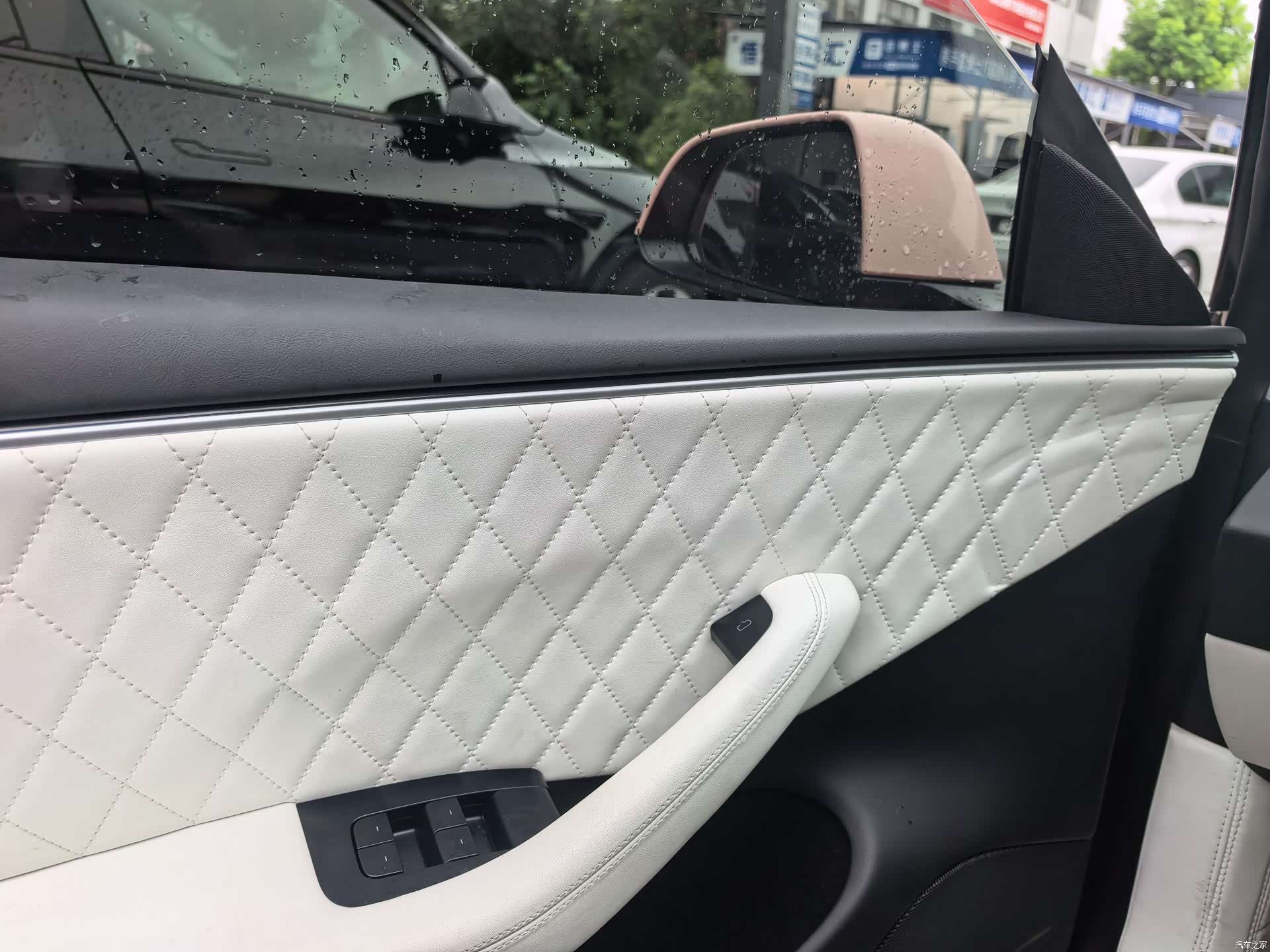 Tesla Model 3, 2024 7