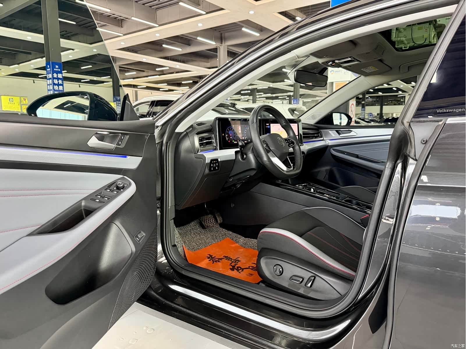 Volkswagen Lamando, 2023 4