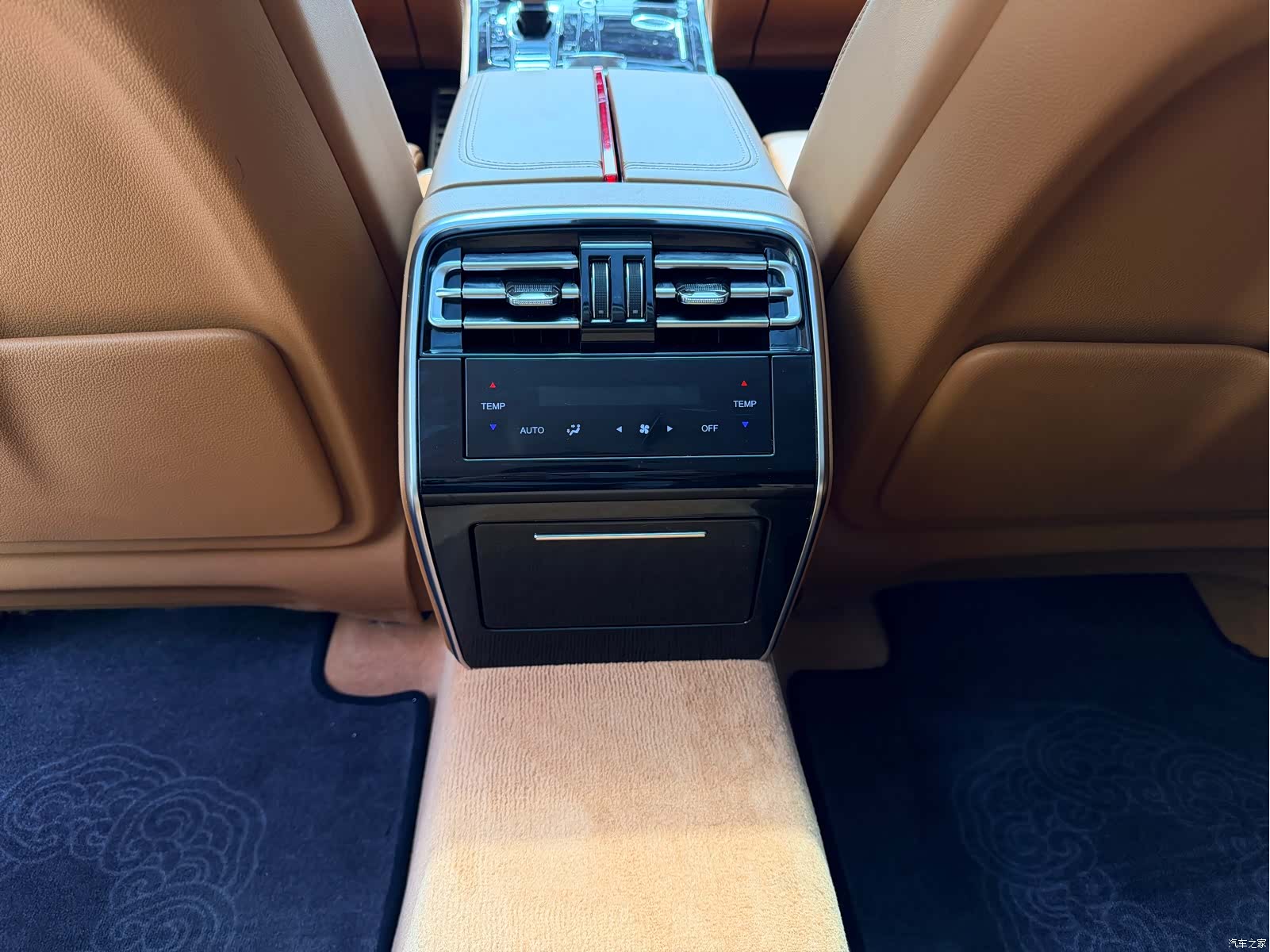 Hongqi H9, 2021 15