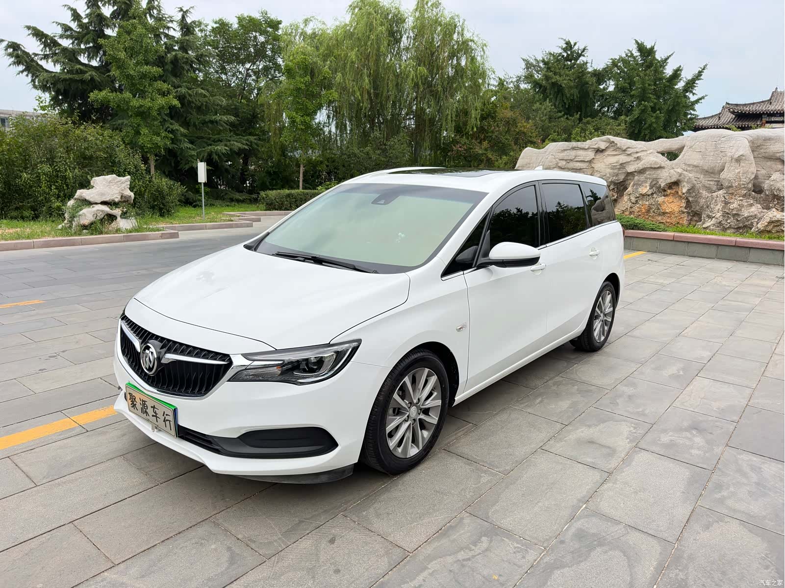Buick GL6, 2020 3