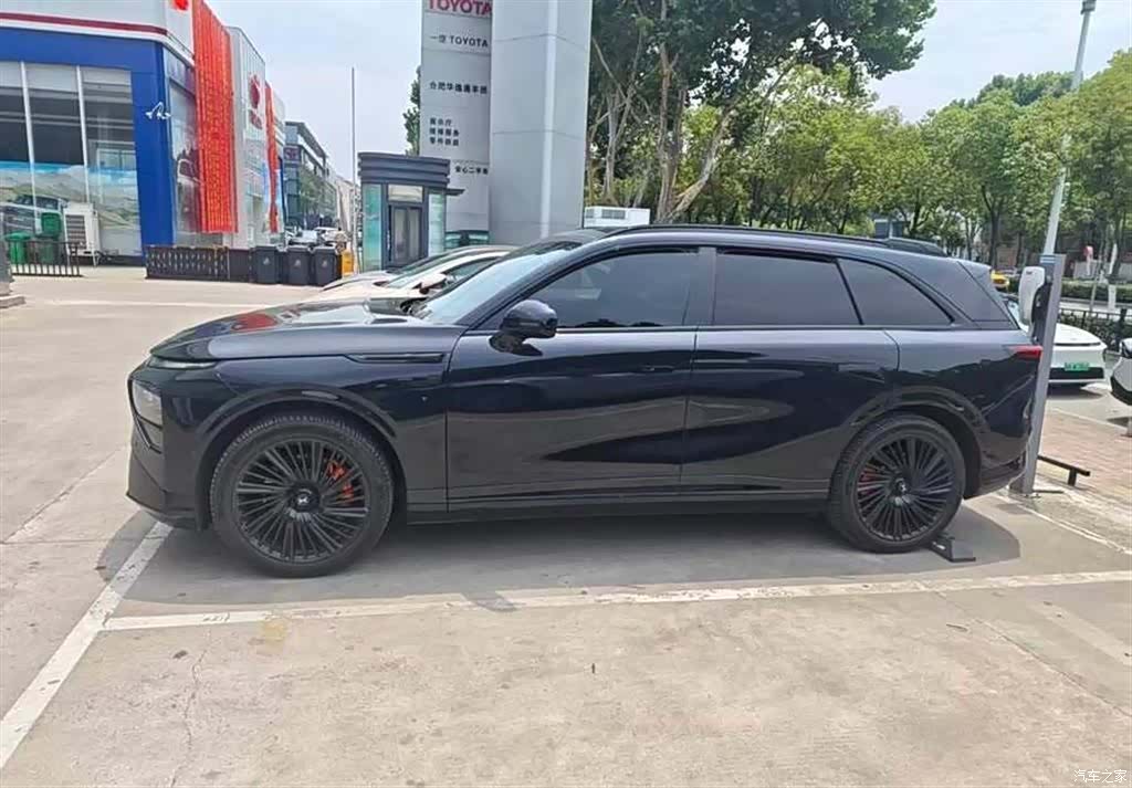 Xpeng G9, 2025 4