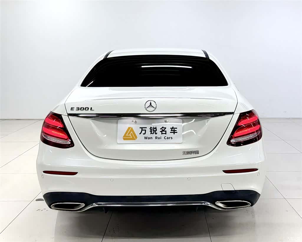 Mercedes-Benz E-Class, 2017 4